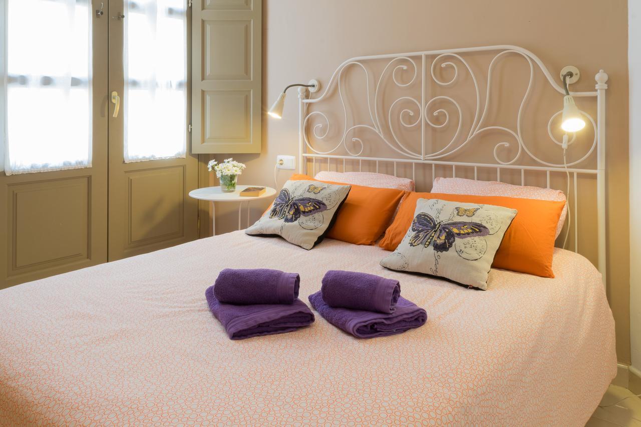Malama Apartamentos Turisticos Malaga Luaran gambar