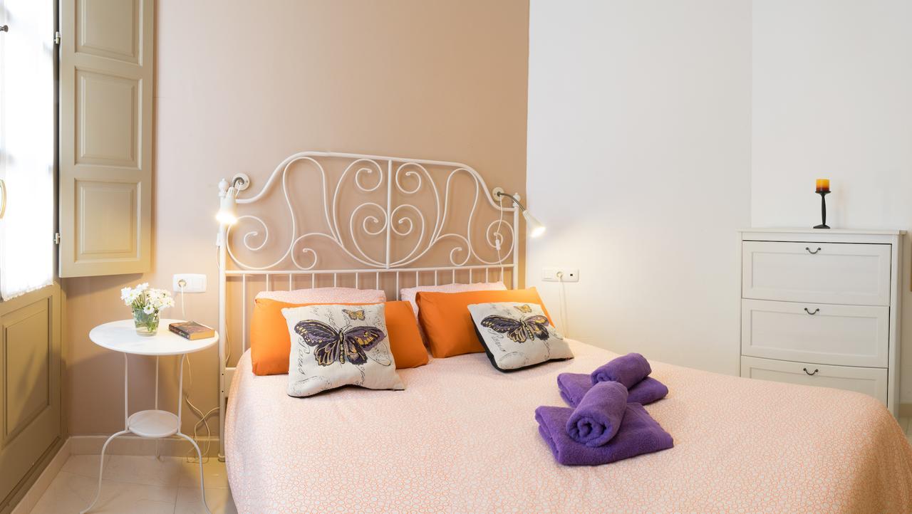 Malama Apartamentos Turisticos Malaga Luaran gambar