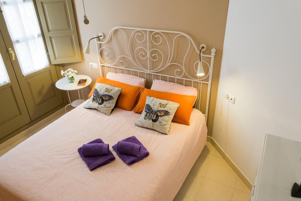 Malama Apartamentos Turisticos Malaga Luaran gambar