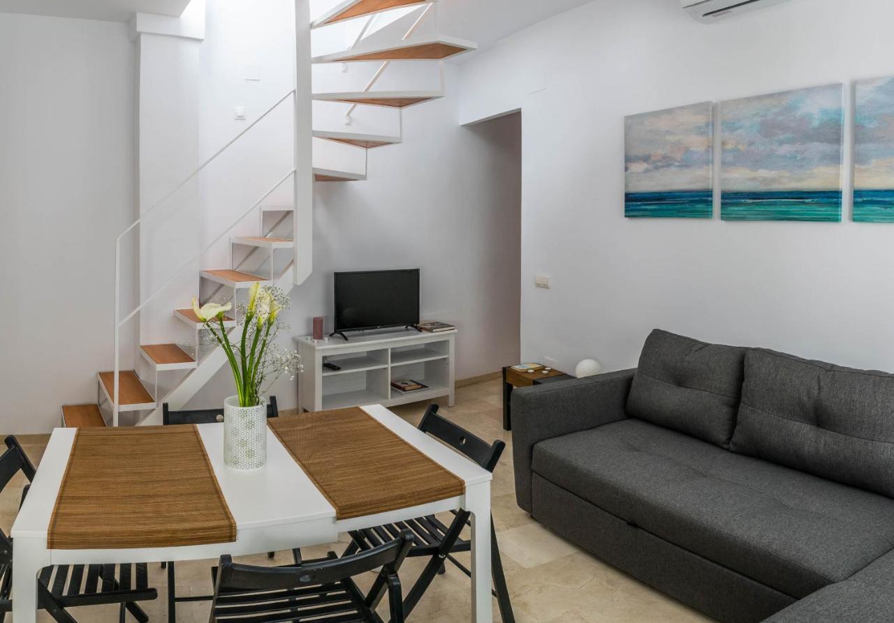 Malama Apartamentos Turisticos Malaga Luaran gambar